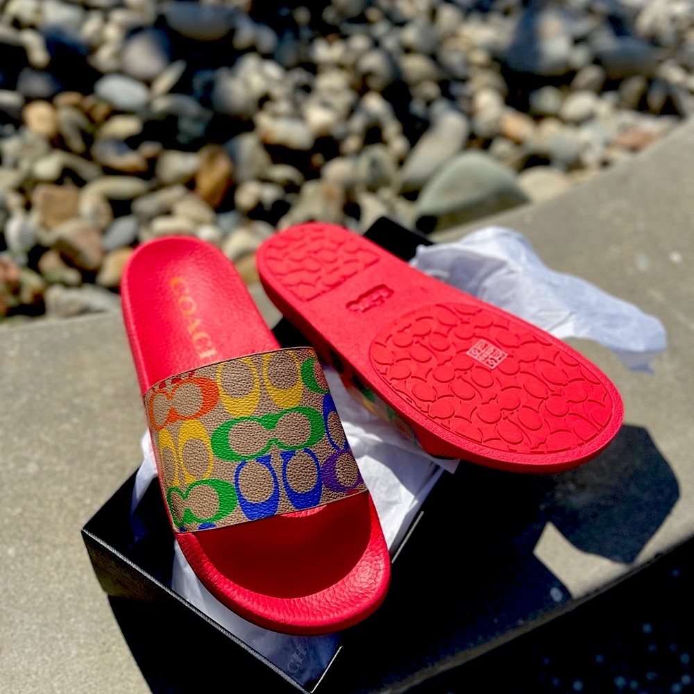 ~ RARE ~Coach NIB Udele Sport Slide In Rainbow Signature Canvas